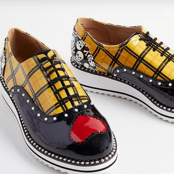 New Betsey Johnson Chunky Oxford Limited-Edition Plaid Sneaker Size 8.5 ❤ - Picture 2 of 10